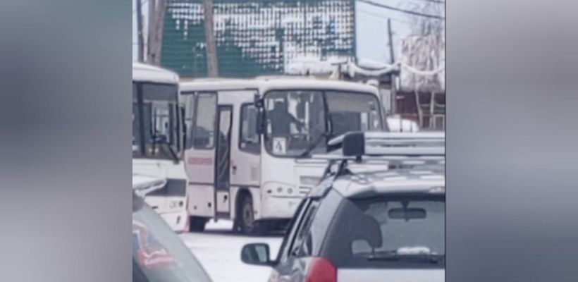 О драке водителей автобуса в Якутске: это была вольная борьба, выясняли, чья школа сильнее