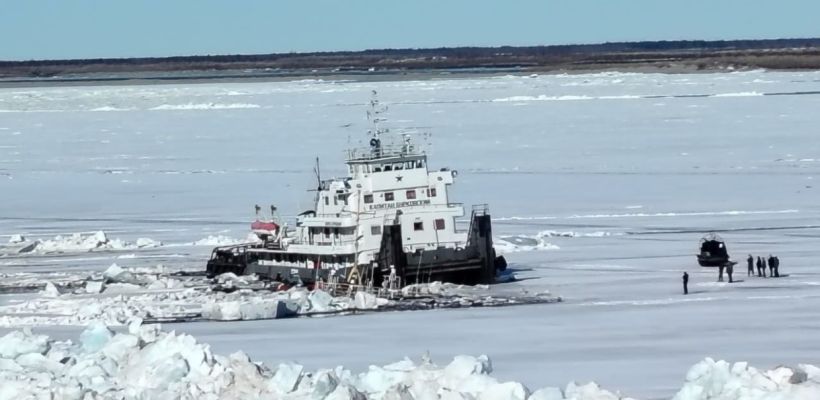 В Республике Саха (Якутия) возбуждено уголовное дело по факту происшествия на реке Лена
