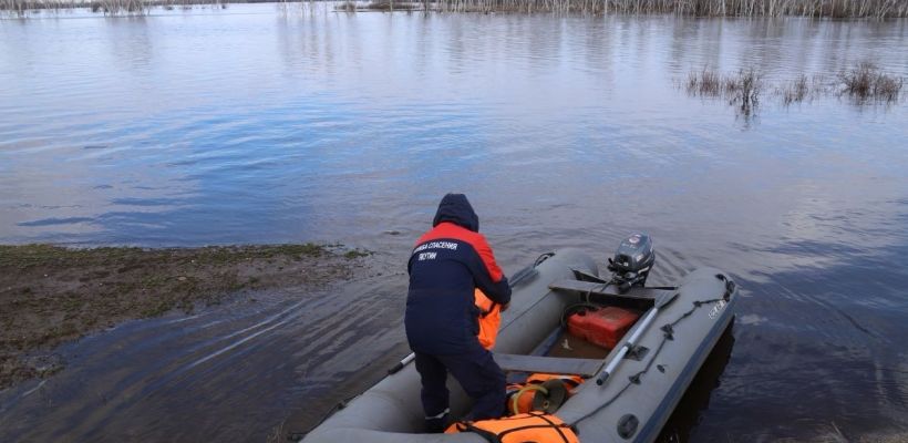 Тело мужчины с перевернувшейся лодки обнаружено в Мегино-Кангаласском улусе