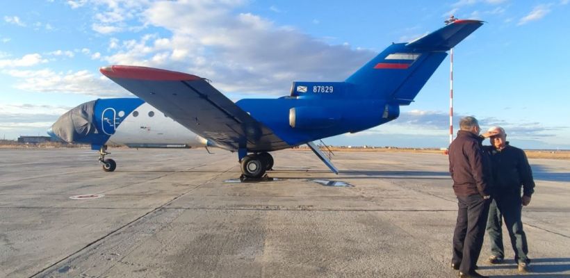 В Якутию 15 мая прилетел зондировщик ЯК-40