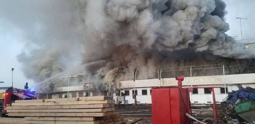 На теплоходе «Ломоносов», полученном Якутией для организации круизов, случился пожар