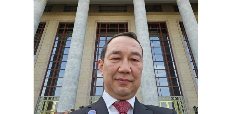 Айсен Николаев отправился в Китай в составе делегации Путина