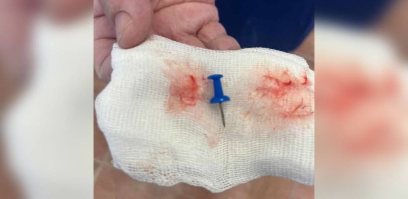 В селе Оленек подросток вдохнул канцелярский гвоздик. Спасать школьника прибыла санавиация