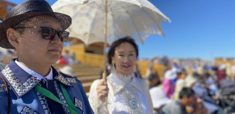 Нарядные гости на Ысыахе Туймаады