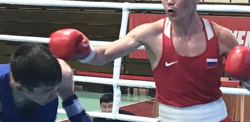 Боксер Василий Егоров готовится к дебюту на профессиональном ринге