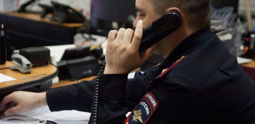 В Якутске мужчина упал с высоты, двое отправили мошенникам 6 миллионов рублей, 16 водителей задержаны