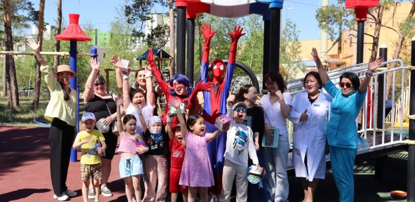 Алмазэргиэнбанк поздравил маленьких подопечных с Международным днем защиты детей