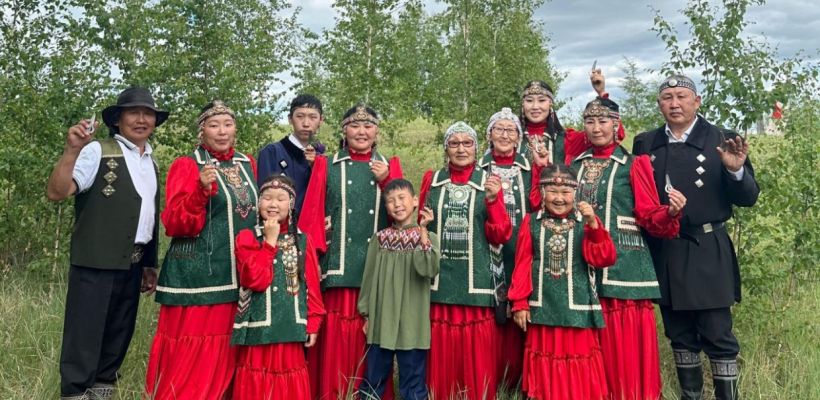 Чурапчинка научила играть на хомусе всех своих детей и внуков