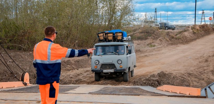 В пятницу работу паромов «Якутск — Нижний Бестях» переведут на усиленный режим