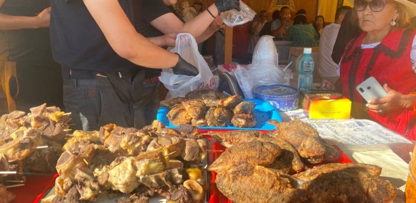 "Торговля на городском Ысыахе - это проверка на прочность".