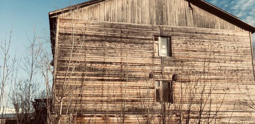 Прокуратура заступилась за жителей аварийного дома Якутска