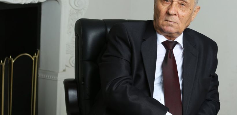 Руководство и коллектив аэропорта «Якутск» выражает глубокие соболезнования родным и близким в связи с кончиной на 84-м году жизни Анатолия Кочетова