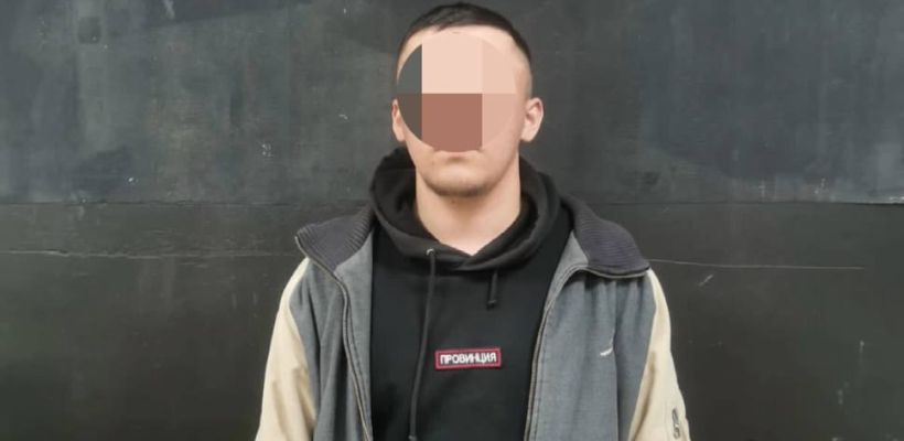 В Якутске сотрудники полиции задержали подозреваемого в грабеже