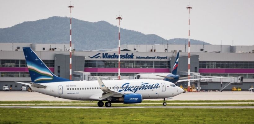 Улететь из Якутска во Владивосток сейчас дороже, чем в Москву или даже Сочи. Вот что говорят перевозчики