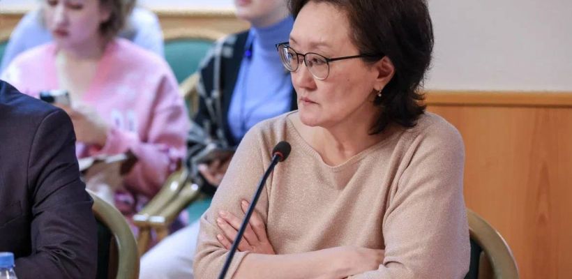Сардана Авксентьева удивилась комментарию жены якутского депутата Гордумы