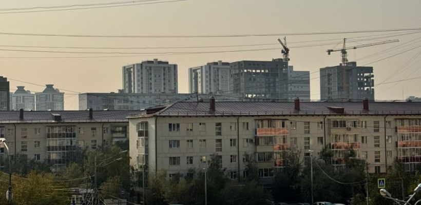 В Якутии лесные пожары не утихают. Смог пришел в Якутск, концентрация вредных веществ превышена в 6,6 раза