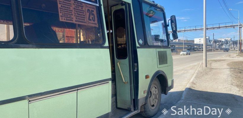 «У начальников выходной». В Якутске автобусы №25 не вышли на маршрут