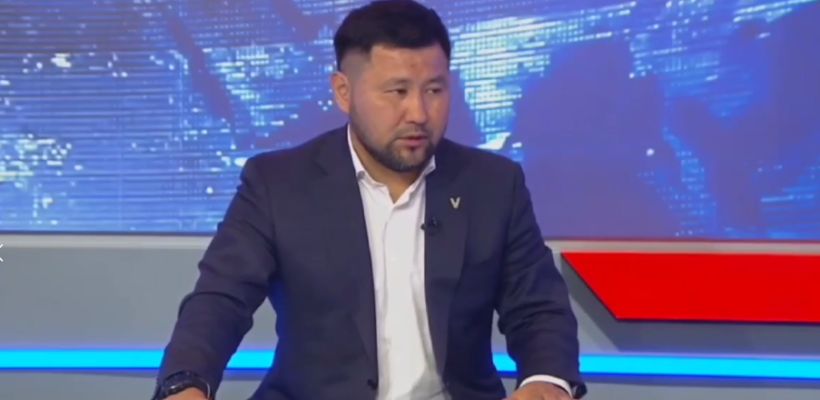 Мэр Якутска о плохой работе общественного транспорта: для водителей введем единую форму