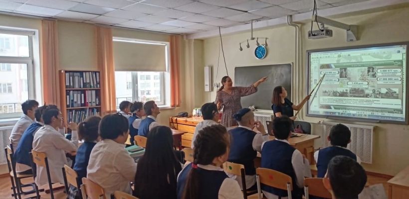 В Якутске в школе-интернате для неслышащих обучающихся дети недополучали порции и свежие фрукты