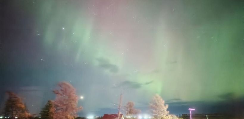 Якутяне наблюдают северное сияние. Явление связано с магнитными бурями