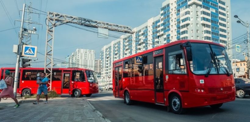 Мэрия Якутска планирует нанять контролеров, чтобы штрафовать пассажиров автобусов за неуплату проезда