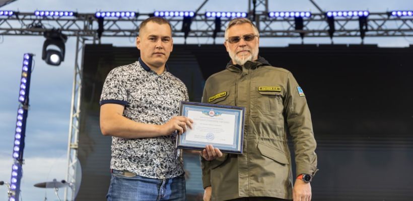 Более 30 сотрудникам ПАО "ЯТЭК"  были вручены заслуженные награды и благодарственные письма