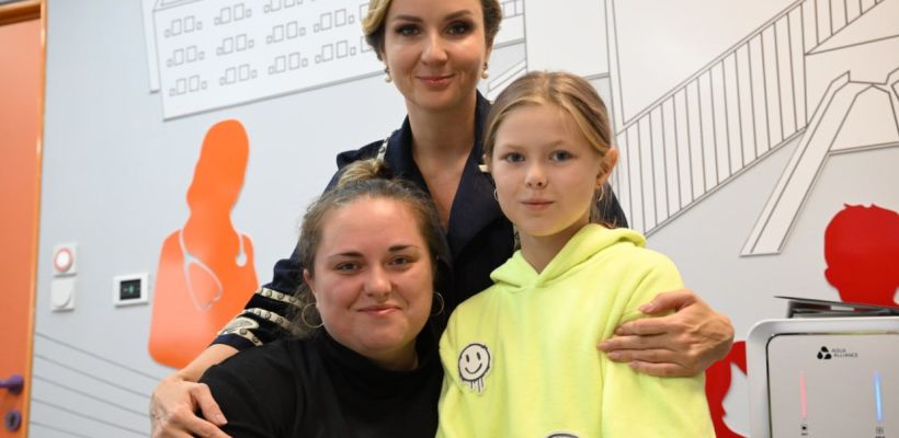 Детский омбудсмен помогла семье уехать из Якутии