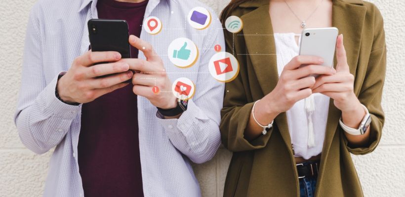 Назван способ, как защитить свои данные от мошенников в соцсетях и мессенджерах