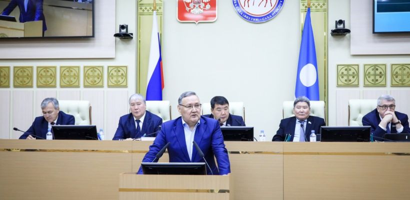 Депутат Ил Тумэна об обвинениях Афанасия Максимова: каждый думает в меру своей испорченности