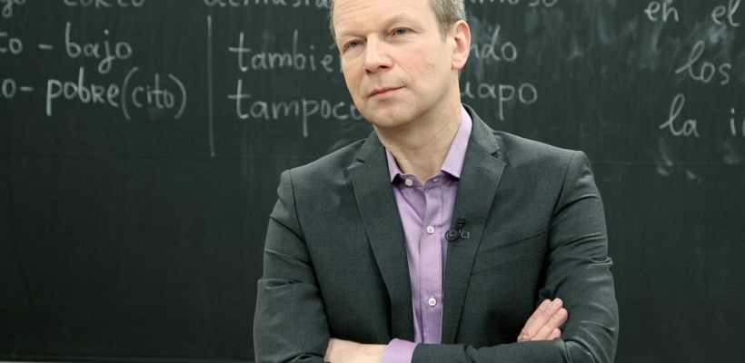 Известный телеведущий Дмитрий Петров расскажет об изучении якутского языка