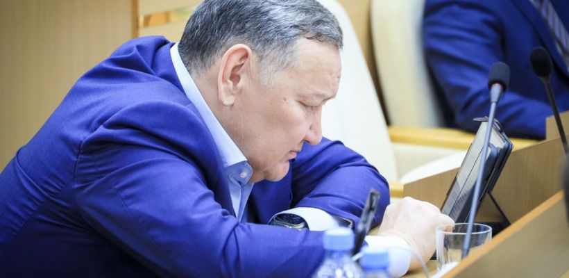 Якутский депутат о топ-менеджерах госкомпаний: летают только через VIP-зал аэропорта Якутска