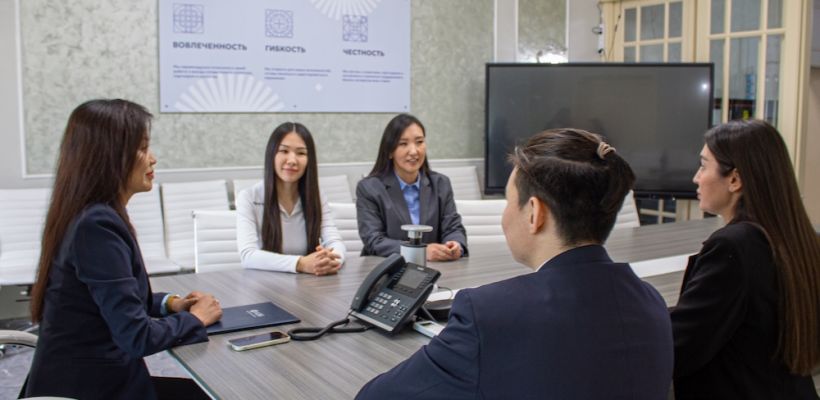 АЭБ инвестировал 30 млн рублей на обучение сотрудников в 2024 году