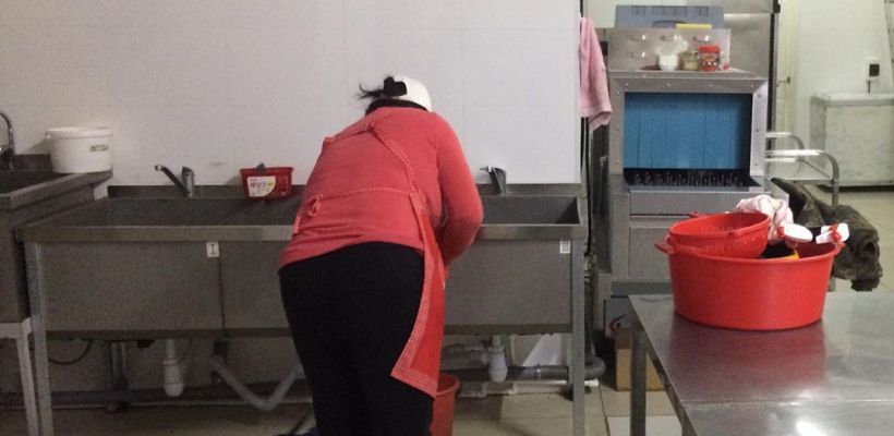 Какую зарплату предлагают уборщицам в Якутске