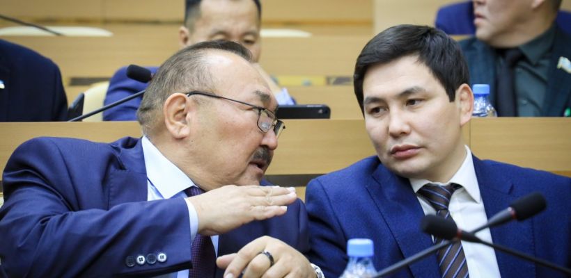 В Якутии депутаты смогут контролировать расходы госкомпаний только с позволения правительства