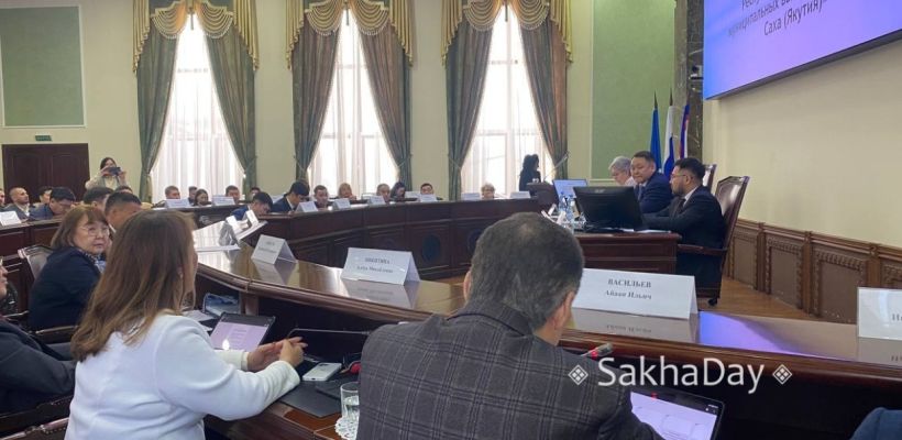 Ил Тумэн и Гордума пошли на ложь и подлог, чтобы поскорее отменить прямые выборы мэра Якутска?