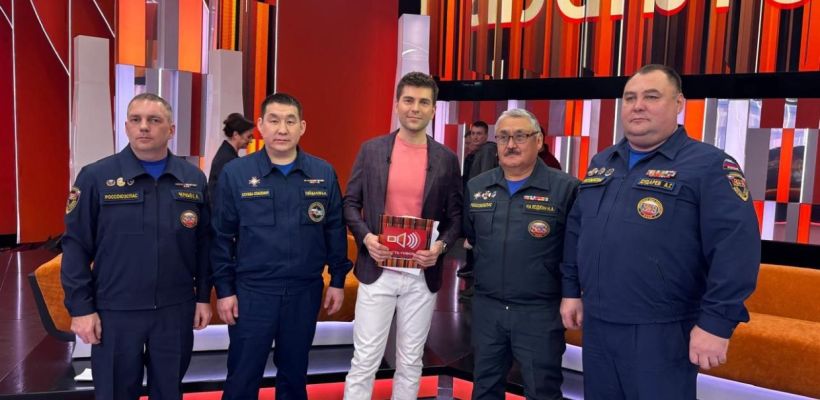 Фотофакт: В «Пусть говорят» расскажут о якутских спасателях, обнаруживших Карину Чикитову
