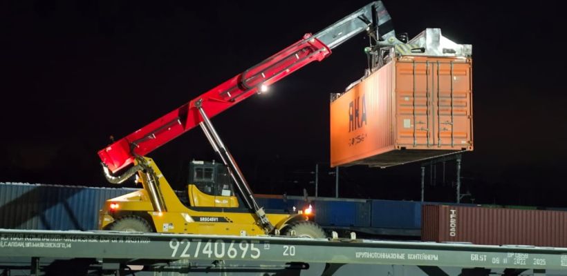 С Грузового терминала Столбовая будут отправлять в Якутию по три  контейнерных поезда в неделю