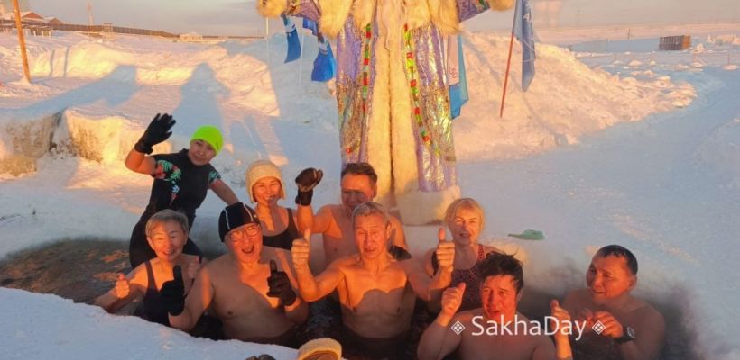 Якутские моржи искупались в день зимнего солнцестояния