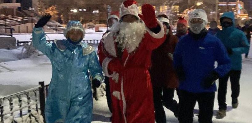 31 декабря в Якутске проведут забег в костюмах Деда Мороза и Снегурочки