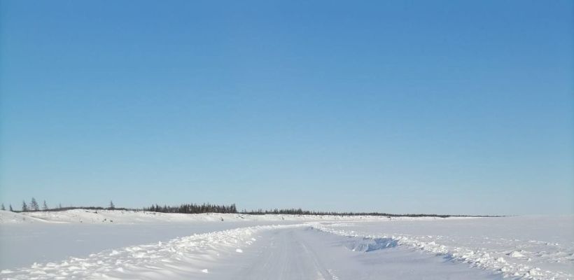 В Олекминском районе опрокинулась автоцистерна с нефтью