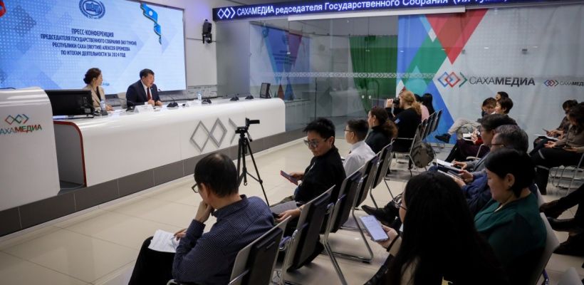 Спикер Ил Тумэна жителям Якутска: вы платите за тепло мало, а должны — 25 тысяч рублей