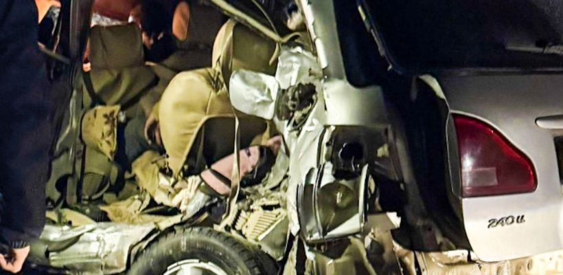 МЧС Якутии опубликовали фото с места страшной аварии, в которой погибли четверо якутян