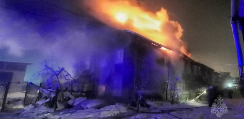 Двое погибли при пожаре в жилом доме на Рихарда Зорге в Якутске