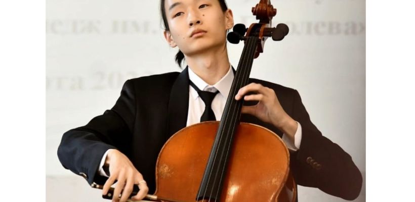 Из-за юного виолончелиста Вика из «Тумарык» переехала в Москву?