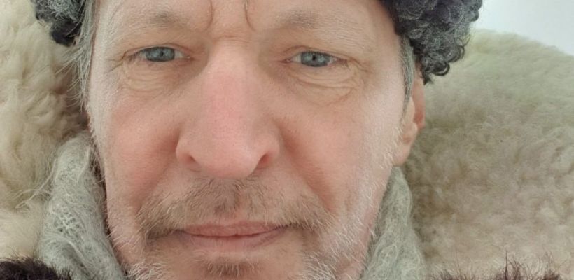 Умер актер из Якутии Вячеслав Югов, снимавшийся в фильме "Кончится лето"