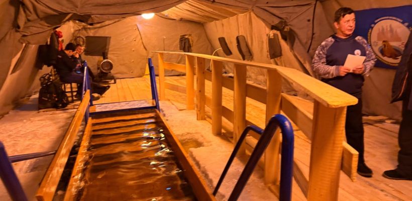 В Якутии в Крещенских купаниях приняли участие более 14 тысяч человек