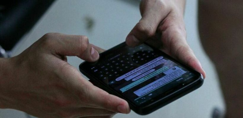 МВД: WhatsApp* позволяет шпионским программам заражать смартфоны