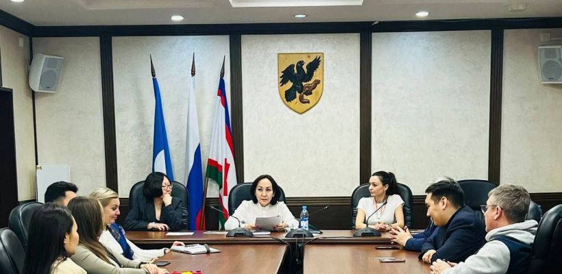 В Якутске рассматривают инициативу о проведении референдума по переименованию части площади Ленина