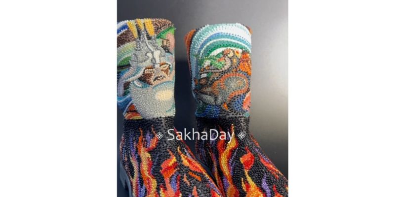 Фотофакт: В Якутске продаются сапоги из бисера за 120 тысяч рублей