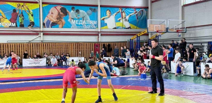 В Олекминске завершился республиканский турнир по вольной борьбе для юношей на призы компании Нордголд